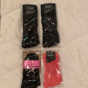 Toesox  Full Toe Bundle Of Socks Size M 7.5 To 9.5